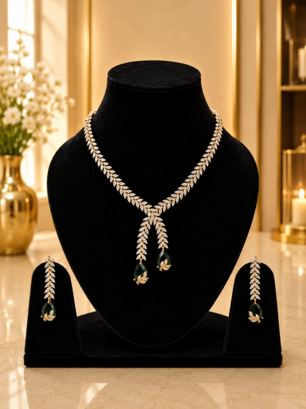 Emerald Green Gold-Tone Vine Necklace Set with Earrings